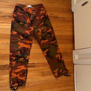 Women’s Urban Outfitters Camouflage Straight Leg Pants